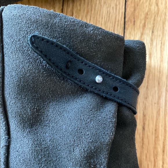 SIZE 6 COUGAR WATERPROOF BOOTS - Picture 4 of 8